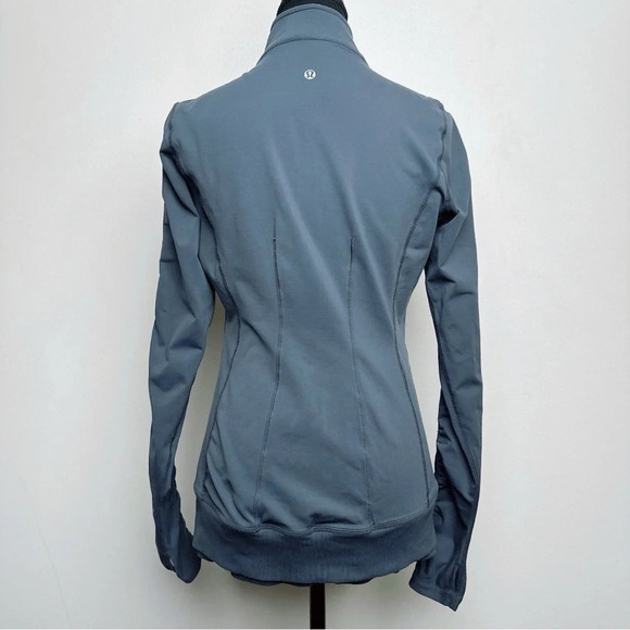 Lululemon Womens Size 6 Luxtreme Ruffle Pocket Scrunch Sleeve Jacket - Picture 2 of 15